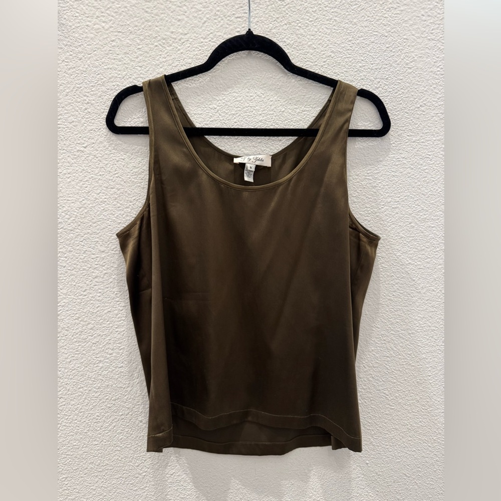 Z by Zelda Women's 100% silk Tank Top
